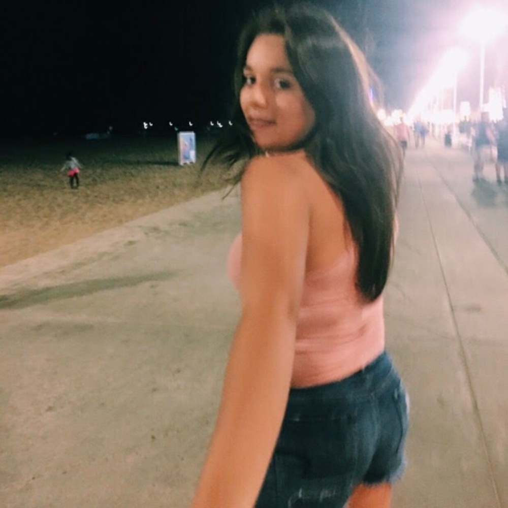 Meet your Posher, Sara